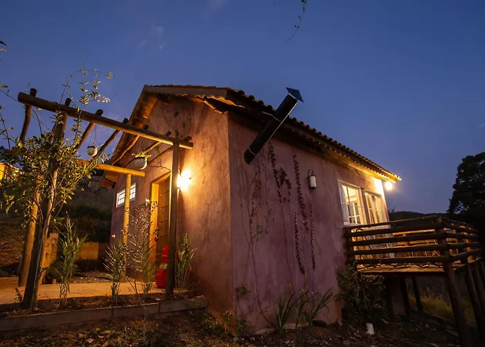 Chale Petala - Vila Monte Cunha