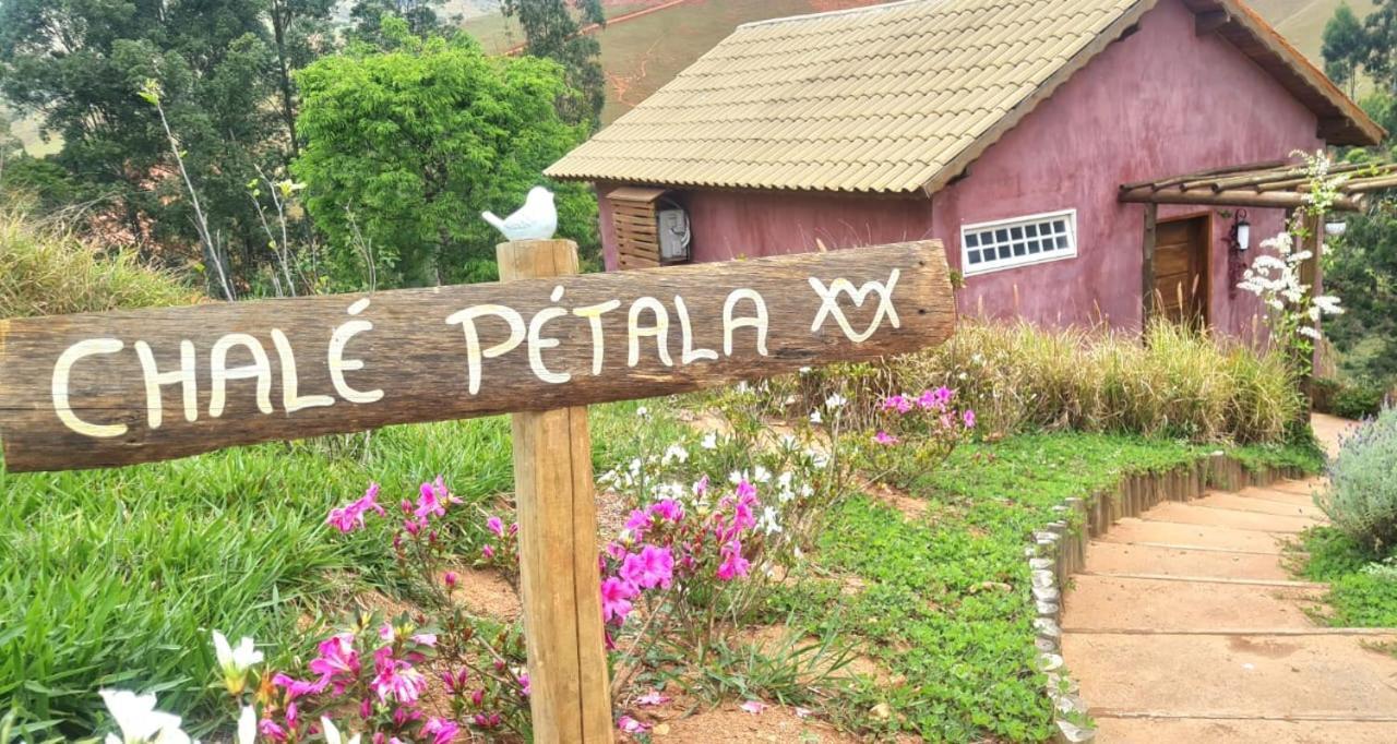 Chale Petala - Monte * Cunha