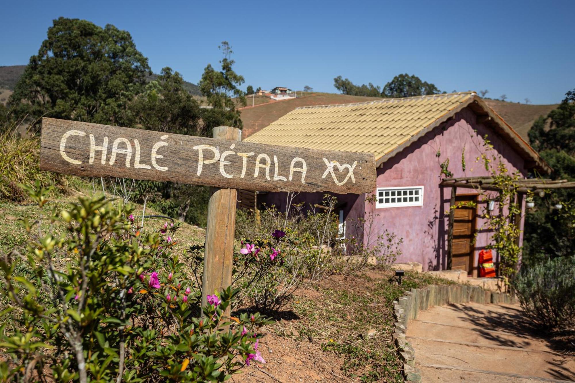 Chale Petala - Monte *